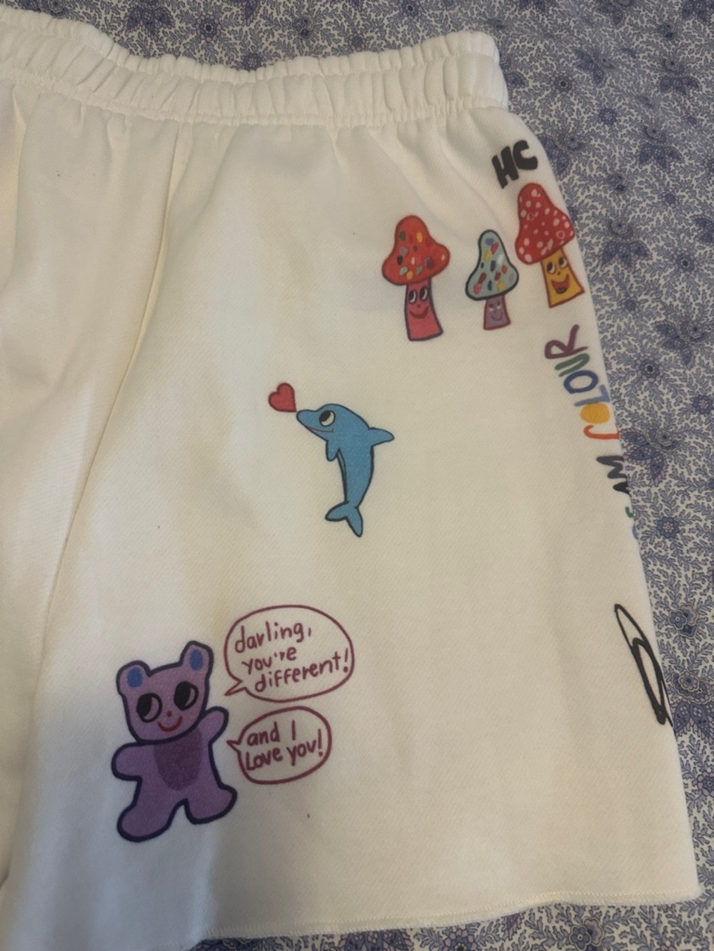 Cream Graphic Athletic Lounge Shorts - Life Is Beautiful Print - Picture 7 of 7
